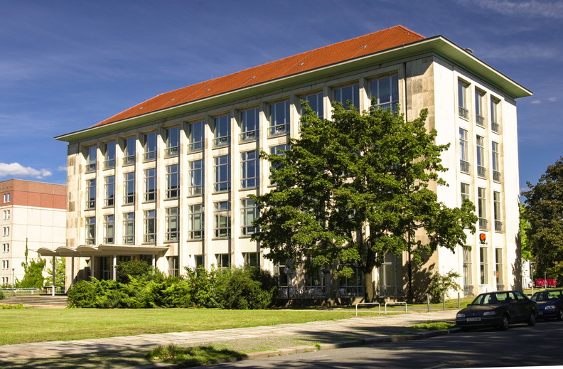 Verbindung Zentralgebäude (Z) und Seminargebäude (S) HTW Dresden